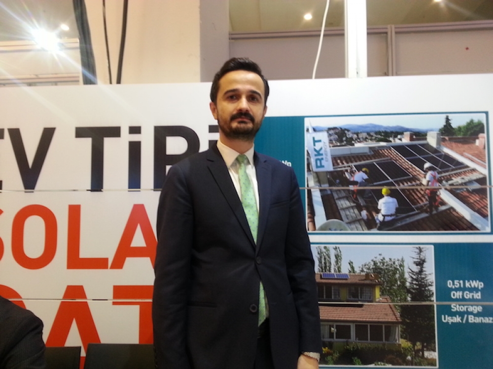 Güneşte küçük çatı uygulamalarının önünü açacak beş öneri