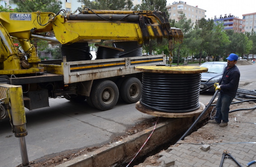 Dicle EDAŞ yatırımlarını kırsal alanlara kaydırıyor