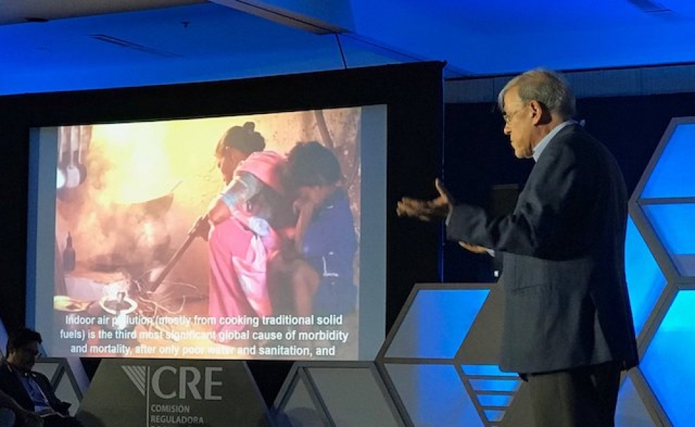 İspanyol profesörden elektrik endüstrisinde yeni model önerisi