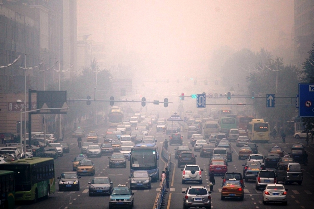 Çin'in kuzeyinde hava kirliliği alarmı