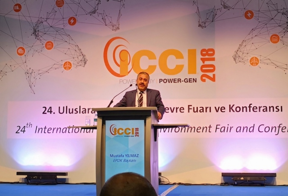 Yılmaz: Sırtımızı rüzgara, yüzümüzü güneşe çevirmeliyiz