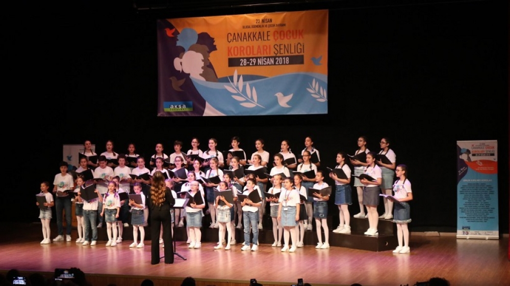 Aksa Doğalgaz’dan çocuk koroları şenliğine destek