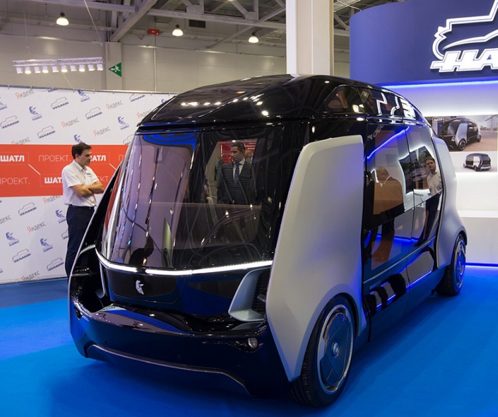 Ruslar’dan sürücüsüz elektrikli otobüs Shuttle