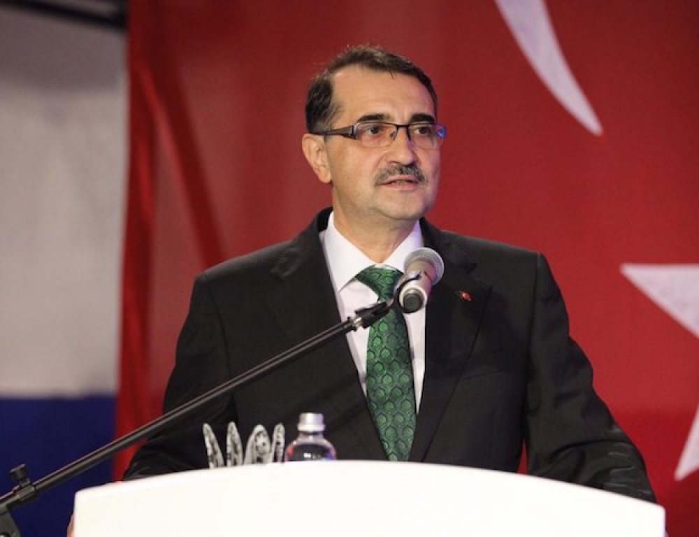 Dönmez: Türkiye'de 170 lisanslı RES, 42 JES ile 47 termik santral üretimde