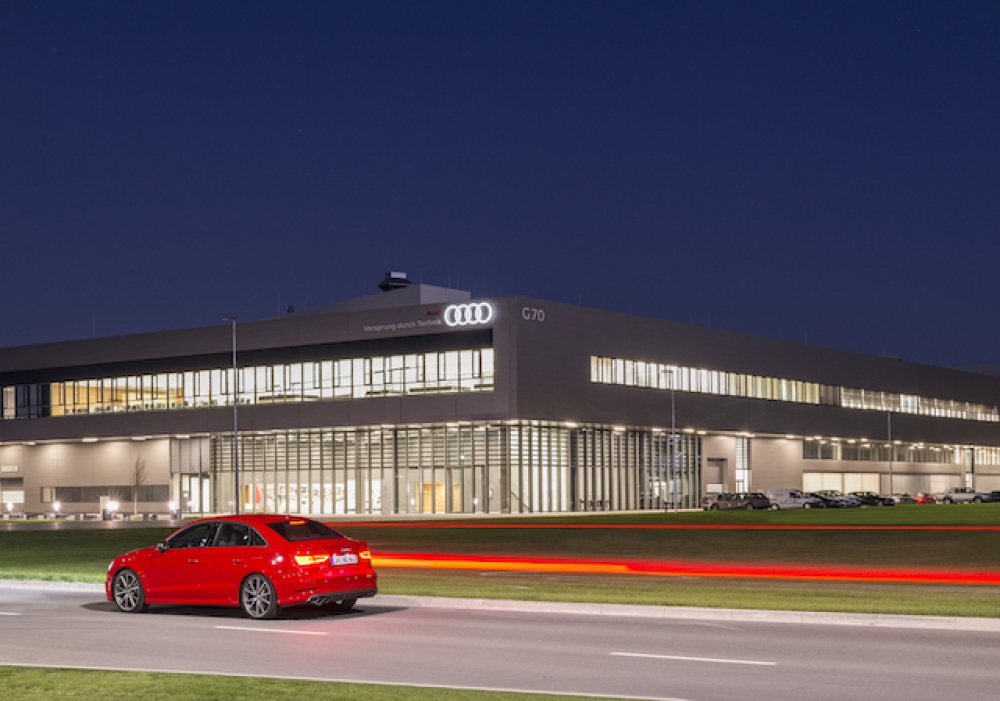 Audi fabrika çatısına güneş enerjisi santrali kuracak