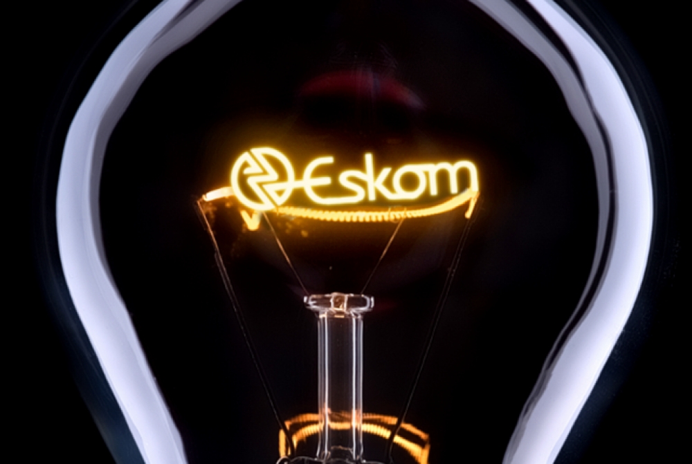 Güney Afrika elektrik şirketini kurtarmaya çalışıyor