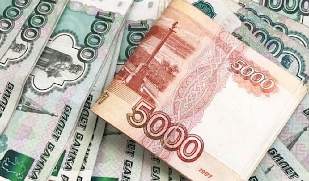 Gazprom Avrupa’ya ruble ile ilk gazı sattı
