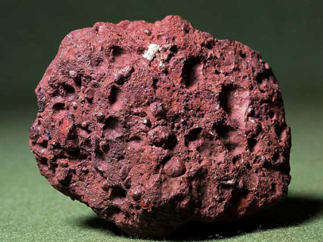 Standart Enerji Akseki’de boksit madeni ruhsatı aldı