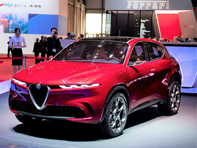 Alfa Romeo SUV kategorisindeki elektrikli otomobilini lanse etti