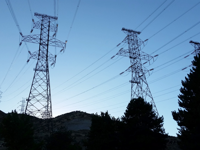 Spot elektrik fiyatı 29.08.2020 için 303.35 TL