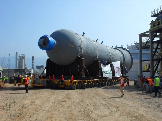 Hareket, Tüpraş’ın 918 tonluk dev reaktörünü taşıdı