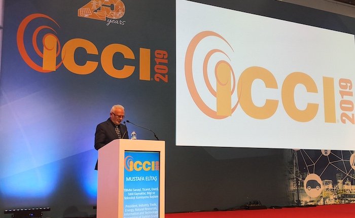 Elitaş: Dünya siyasetini daha uzun süre enerji arz güvenliği belirleyecek