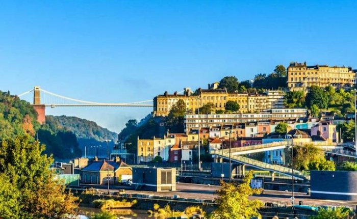 İngiltere’nin Bristol şehrinde 3 bin evin elektriği rüzgardan