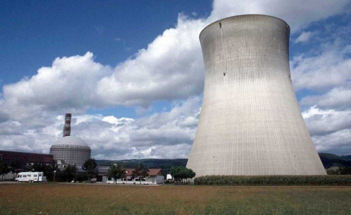 Çin 3 yeni nükleer santralin kurulumuna başladı