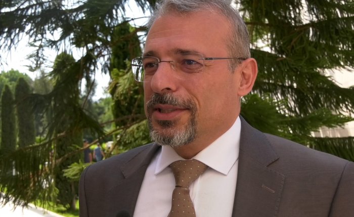 Karbuz: Gazımız kesilmez, LNG yükünün altında ezilebiliriz