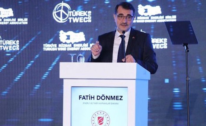 Dönmez: Rüzgar sektörü 5 yılda yüzde 85 büyüyecek
