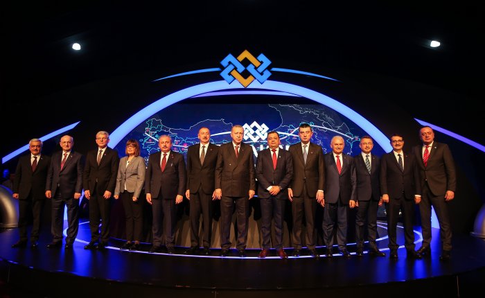 Fatih Dönmez: Azeri gazının Avrupa yolculuğu başladı