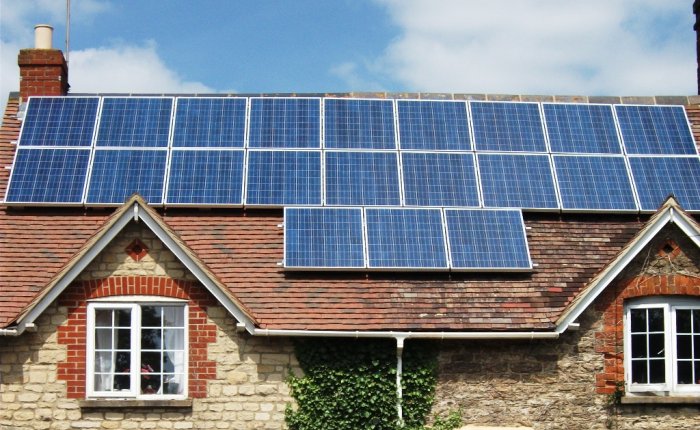 Kaliforniya’da yeni kurulacak evlere güneş enerjisi zorunluluğu