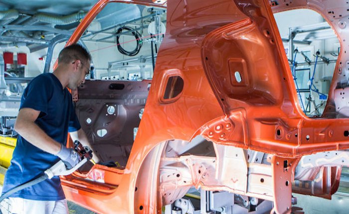 Daimler Fransa’daki elektrikli araç fabrikasını satacak