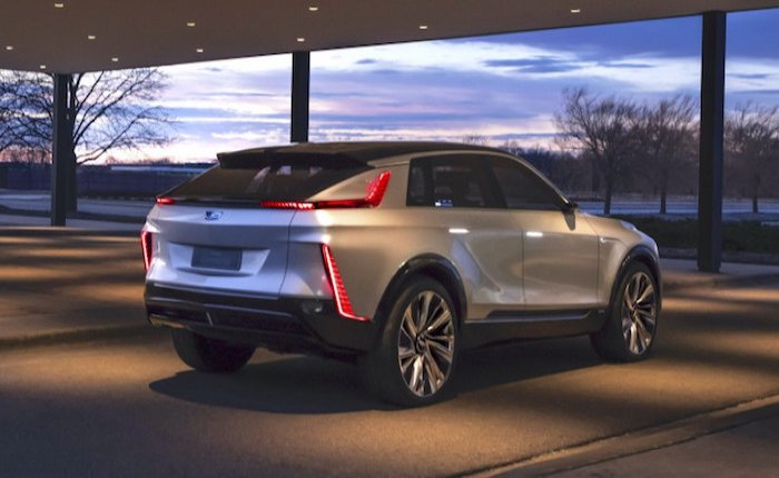 Cadillac ilk elektrikli modelini tanıttı