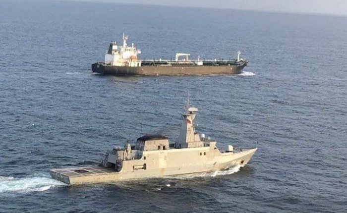 ABD İran petrol tankerlerine el koydu iddiası