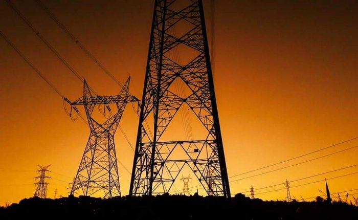 Almanya Ukrayna’nın elektrik sistemi modernizasyonuna yardım edecek