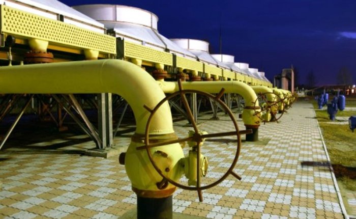 Gazprom Ukrayna üzerinde gaz transit kapasitesini aşıyor