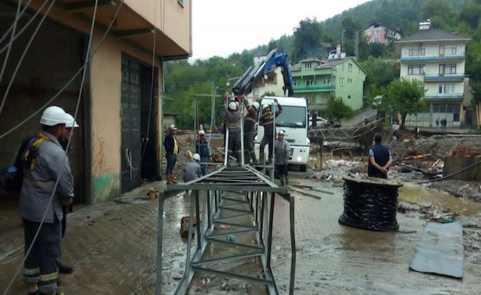 Bartın, Karabük ve Zonguldak’ta elektriksiz bölge kalmadı