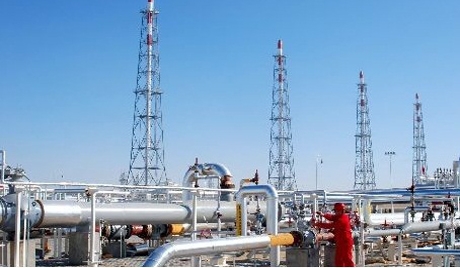 Katar Mısır`a ikinci defa bedava doğalgaz gönderdi