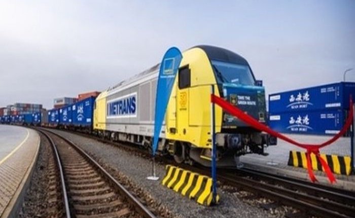 Karbon nötr yük treni Çin yolculuğuna başladı