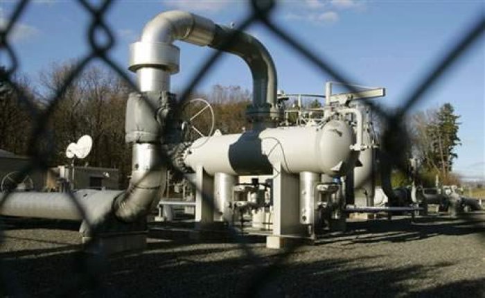 Hekimhan’da doğalgaz bağlantısı yapılıyor