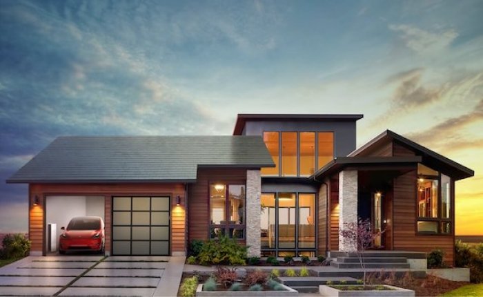 Tesla’nın güneş panellerindeki yangın riski araştırılıyor