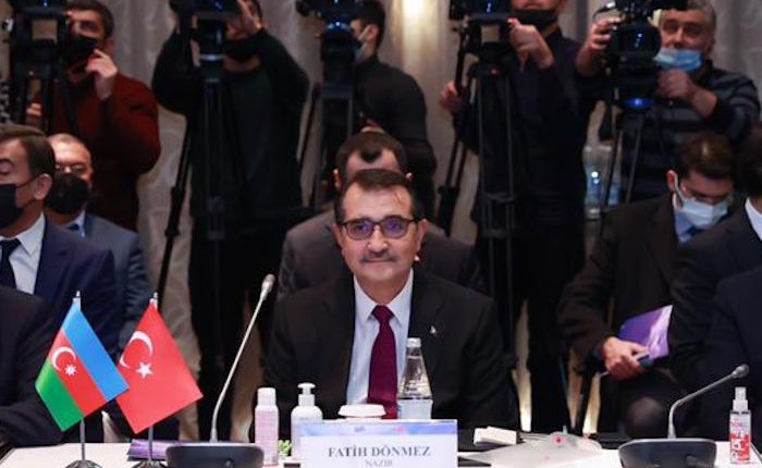 Türkiye Azerbaycan’ı Avrupa elektrik şebekesine bağlayacak