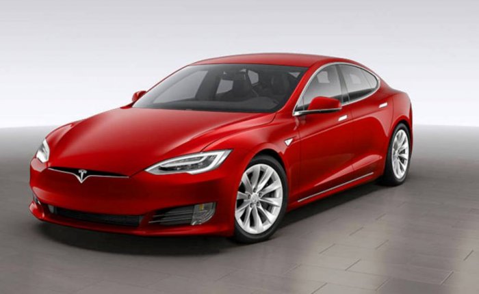 Tesla 2021 araç satışında hedefine yaklaştı
