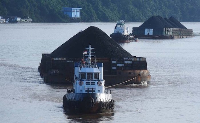 Endonezya kömür ihracat yasağını kısmen kaldırdı