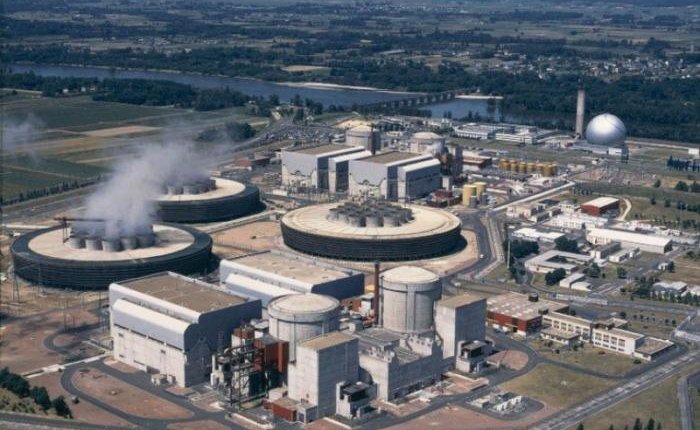 Chinon 3 nükleer reaktörde üretime arıza molası