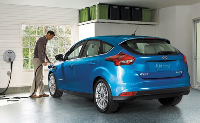 Ford elektrikli araç satışında hedef yükseltti