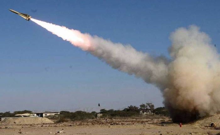 Husiler Suudi Arabistan’ın enerji altyapısını hedef aldı