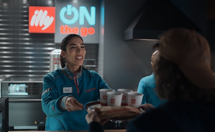 Varlık: İstasyon marketini bayiler de benimsemeli