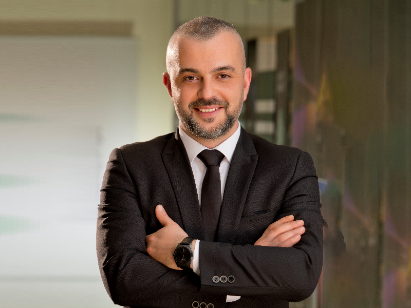 Schneider Electric Aydın Yağcı’yı seçti 