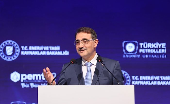 Dönmez: Dördüncü sondaj gemisi 19 Mayıs’ta Türkiye'de olacak