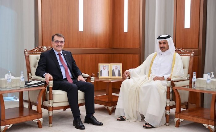 Katar ve Umman ile enerji işbirliği geliştirilecek