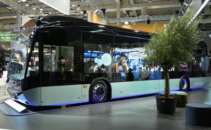 Karsan e-ATA HYDROGEN'i Hannover Fuarı’nda sergiledi