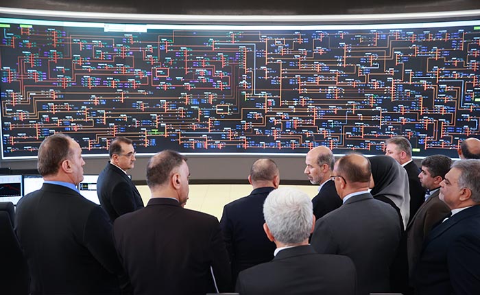 İran Türkiye elektrik iletim istasyonu test sürecinde