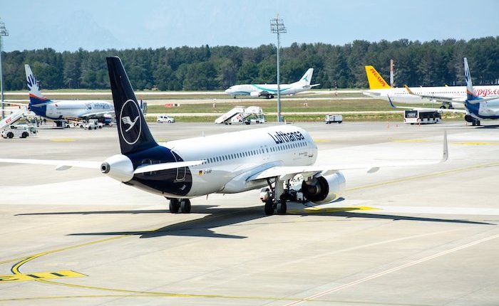 Antalya Havalimanında akaryakıt depolama tankları inşa edilecek