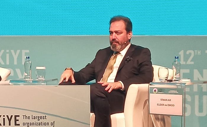 Elektrikli araç piyasasında fazla şarj ünitesi yatırımı uyarısı