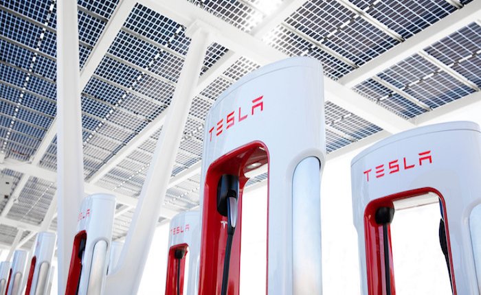 Tesla Türkiye’de şarj ağı lisansı aldı