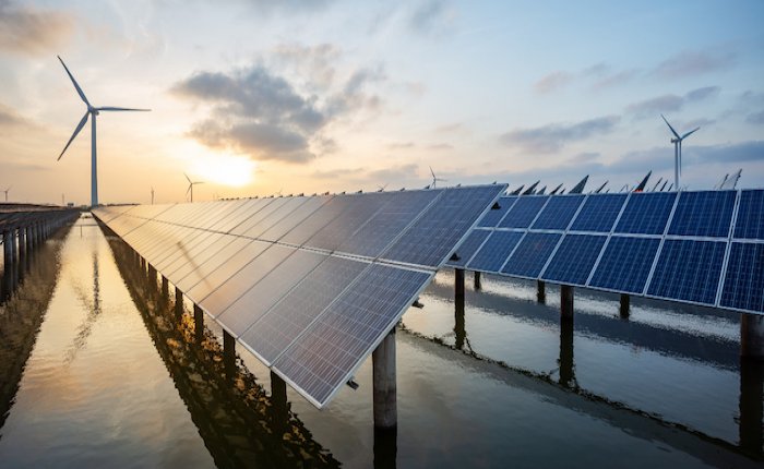 2022’de Dünya elektriğinin yüzde 12’sini rüzgar ve güneşten üretti