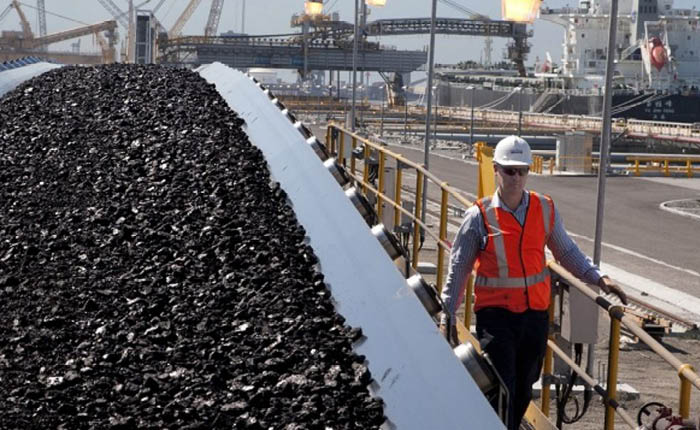 Elektrik için ithal edilen kömüre ton başına 15 dolar gümrük indirimi