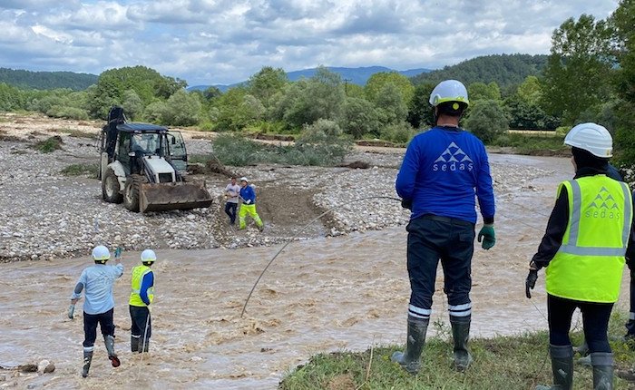 SEDAŞ'tan dört ile sel müdahalesi